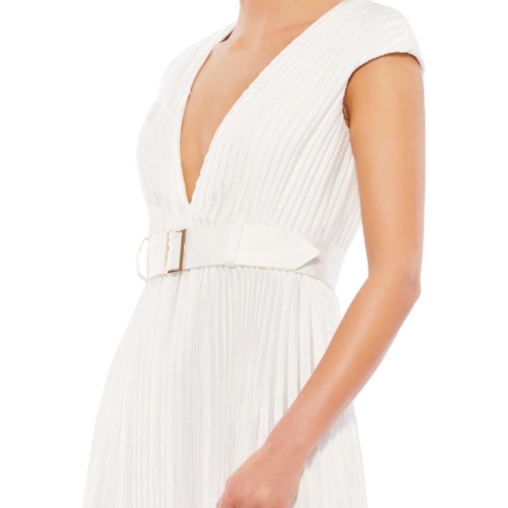 PLEATED CAP SLEEVE BELTED A-LINE MIDI DRESS Color White Size 16 New With Tags